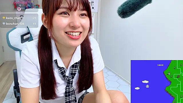 Snapshot of miharu01 chatting on 10-18-25, 03:46 miharu01 online show from 10-18-25, 03:46
