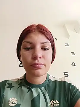 Snapshot of MeCherryy chatting on 06-15-26, 01:46 MeCherryy online show from 06-15-26, 01:46