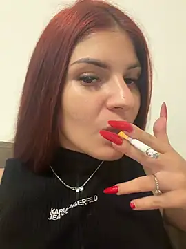 Snapshot of MeCherryy chatting on 07-27-26, 10:28 MeCherryy online show from 07-27-26, 10:28