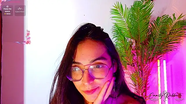 Snapshot of Emmi_Roberts chatting on 02-04-26, 03:23 Emmi Roberts online show from 02-04-26, 03:23