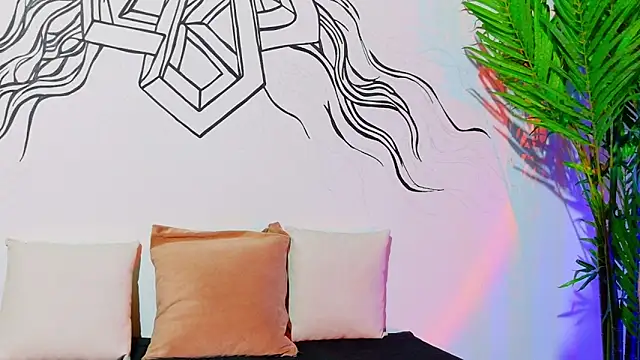 Snapshot of Emmi_Roberts chatting on 02-19-26, 11:56 Emmi Roberts online show from 02-19-26, 11:56