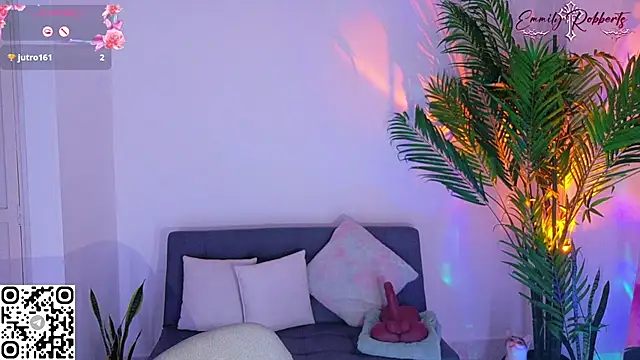 Snapshot of Emmi_Roberts chatting on 07-18-26, 12:37 Emmi Roberts online show from 07-18-26, 12:37