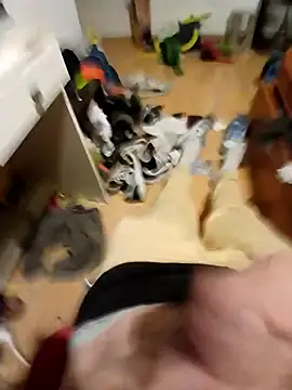 Snapshot of kredazzbigdick chatting on 11-03-25, 04:47 kredazzbigdick online show from 11-03-25, 04:47