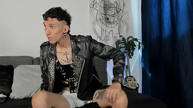 Giotrashy online show from 06-20-26, 07:49
