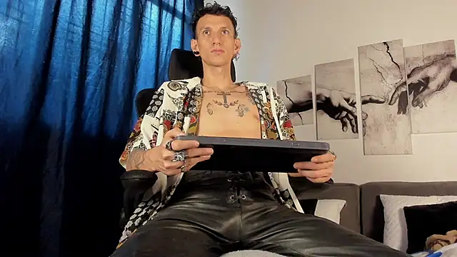 Giotrashy online show from 07-21-26, 08:00