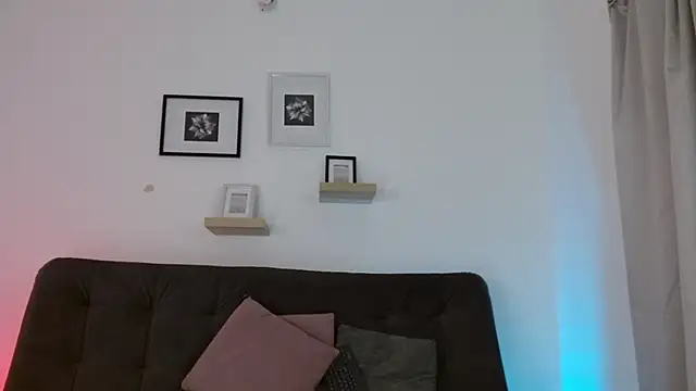 Snapshot of maxy_storm chatting on 03-17-25, 01:35 maxy storm online show from 03-17-25, 01:35