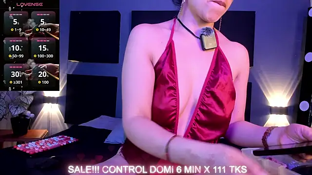 Snapshot of AngelinaBlanc_ chatting on 12-05-25, 11:41 AngelinaBlanc online show from 12-05-25, 11:41