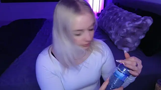 margot robbie7 online show from 02-11-26, 11:43