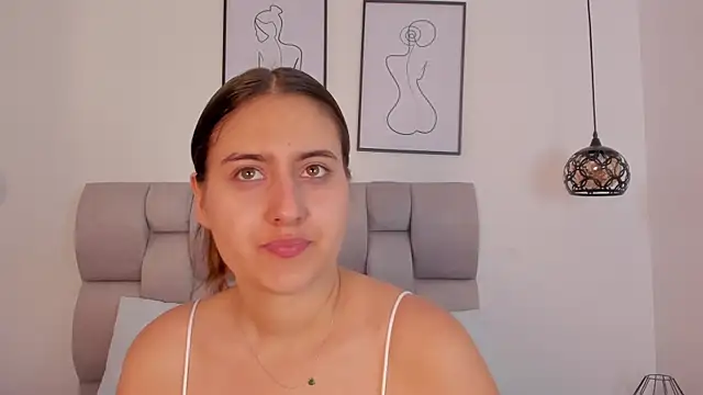 Hanna Evans   online show from 10-10-25, 12:26