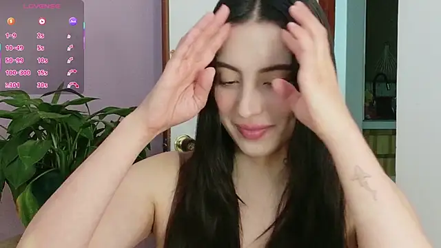 Snapshot of Rebbecawhite_meow chatting on 03-10-26, 12:15 Rebbecawhite meow online show from 03-10-26, 12:15