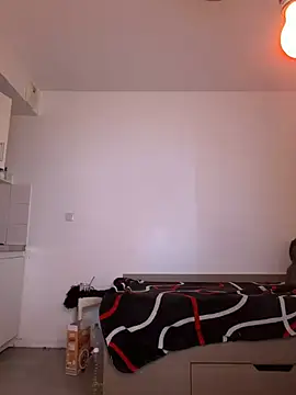 Renoirmonter online show from 04-23-26, 12:04