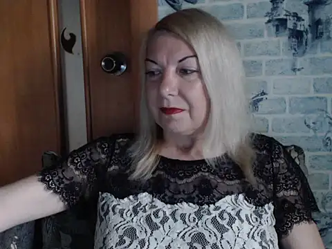 Lillia Ray online show from 06-03-26, 02:33