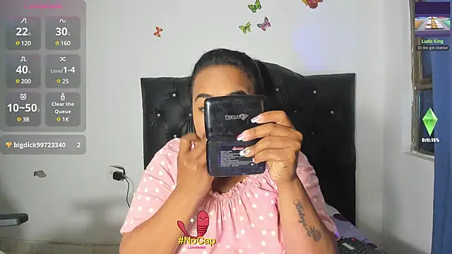 Snapshot of _amara_1 chatting on 03-16-25, 02:43 amara 1 online show from 03-16-25, 02:43