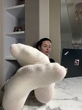 Black swan7777 online show from 04-30-26, 10:10