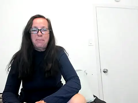 peachgoddess online show from 06-14-26, 12:29