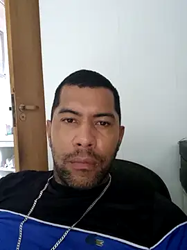 Snapshot of membro_destruidor chatting on 03-13-25, 07:06 membro destruidor online show from 03-13-25, 07:06