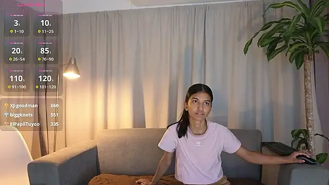 Snapshot of YuliethPetite chatting on 01-09-26, 11:13 YuliethPetite online show from 01-09-26, 11:13