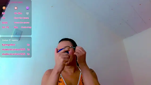 Snapshot of Dayana_Dias chatting on 06-07-26, 11:36 Dayana Dias online show from 06-07-26, 11:36