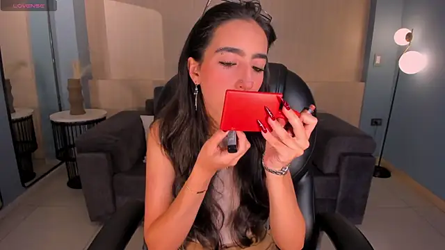 Snapshot of LarisaSmirnov chatting on 02-14-26, 05:15 LarisaSmirnov online show from 02-14-26, 05:15