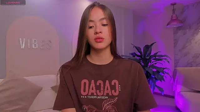 Snapshot of MaiaCollins chatting on 09-30-25, 06:13 MaiaCollins online show from 09-30-25, 06:13