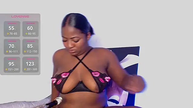 LaurenG7 online show from 11-07-25, 08:09