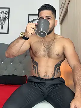 Maximiliano ford online show from 10-08-25, 09:40