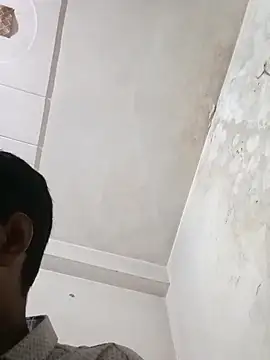 Snapshot of vikesh05 chatting on 12-01-25, 07:41 vikesh05 online show from 12-01-25, 07:41