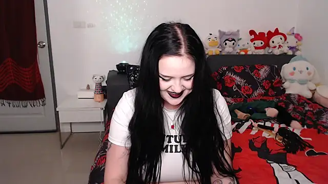 Snapshot of mrsemmablaze chatting on 03-16-25, 12:44 mrsemmablaze online show from 03-16-25, 12:44