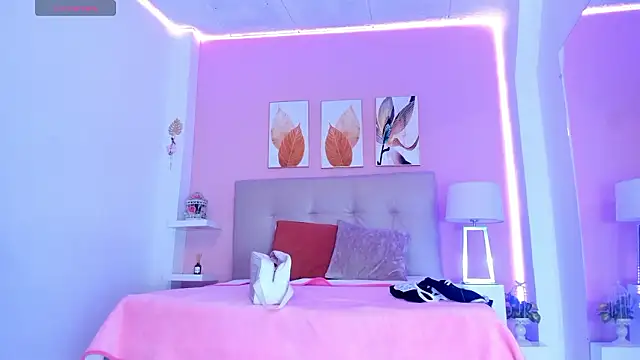 Molly h0t online show from 03-13-26, 12:23