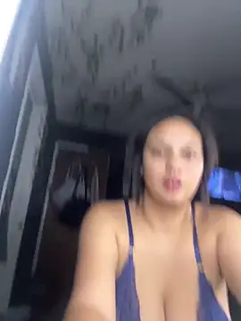 hoesluvcedes online show from 06-21-26, 07:22