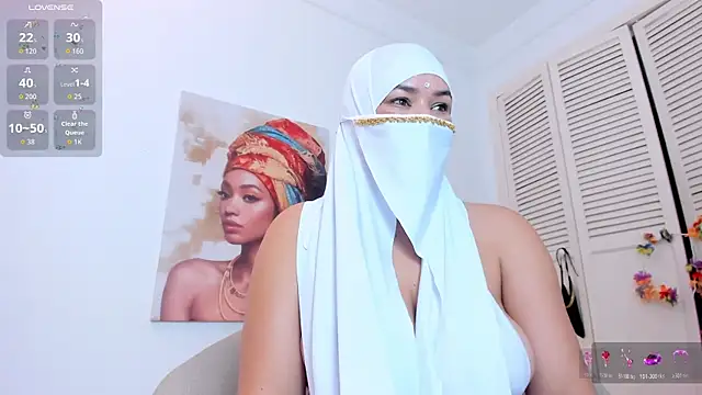 Layla arabelle online show from 11-11-25, 08:31