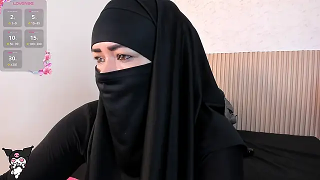 Snapshot of Layla_arabelle chatting on 06-09-26, 07:58 Layla arabelle online show from 06-09-26, 07:58