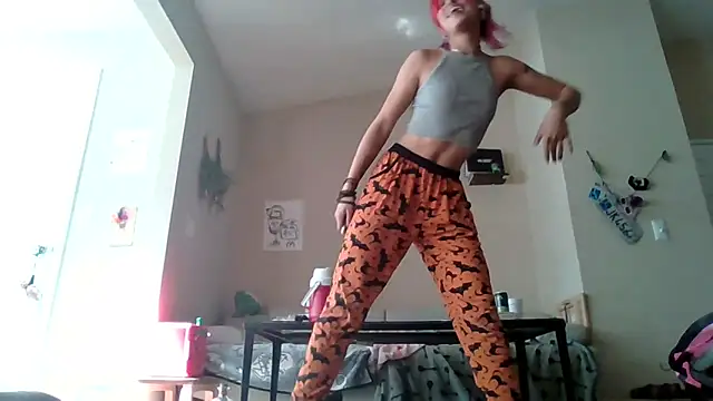 Harley cams online show from 03-21-25, 04:40