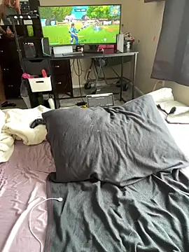 Harley cams online show from 10-07-25, 02:47