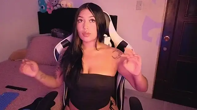 KatianPierce online show from 07-30-26, 11:20