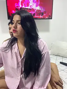 Snapshot of pareja_curiosa19 chatting on 02-03-26, 02:21 pareja curiosa19 online show from 02-03-26, 02:21