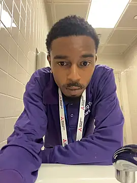 Snapshot of 9blk chatting on 03-08-26, 12:41 9blk online show from 03-08-26, 12:41