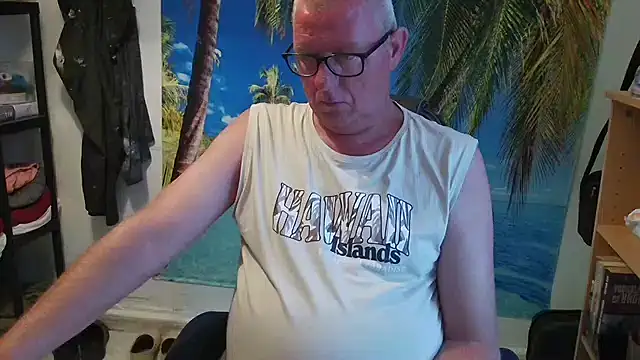 JamesBauer online show from 06-15-26, 05:31