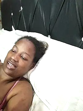 Snapshot of sexylira chatting on 09-18-25, 03:36 sexylira online show from 09-18-25, 03:36