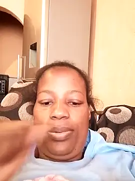 Snapshot of sexylira chatting on 09-25-25, 12:20 sexylira online show from 09-25-25, 12:20