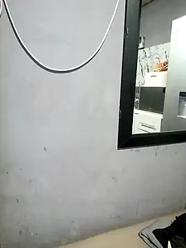 Snapshot of sexylira chatting on 10-17-25, 10:40 sexylira online show from 10-17-25, 10:40