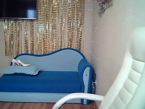 Margo Sweety online show from 10-21-25, 05:08