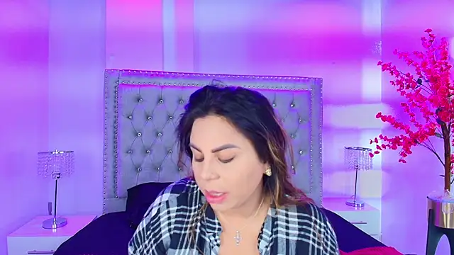 Snapshot of Lia_adamsss chatting on 10-11-25, 02:00 Lia adamsss online show from 10-11-25, 02:00