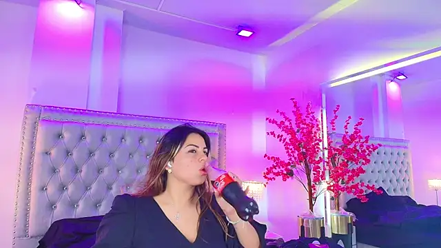 Snapshot of Lia_adamsss chatting on 10-12-25, 03:05 Lia adamsss online show from 10-12-25, 03:05