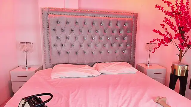 Snapshot of Lia_adamsss chatting on 11-06-25, 03:29 Lia adamsss online show from 11-06-25, 03:29