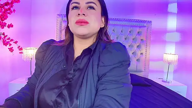 Snapshot of Lia_adamsss chatting on 12-20-25, 03:35 Lia adamsss online show from 12-20-25, 03:35