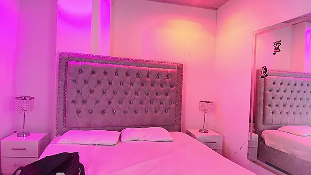 Snapshot of Lia_adamsss chatting on 12-21-25, 03:46 Lia adamsss online show from 12-21-25, 03:46