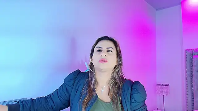 Snapshot of Lia_adamsss chatting on 03-03-26, 03:45 Lia adamsss online show from 03-03-26, 03:45