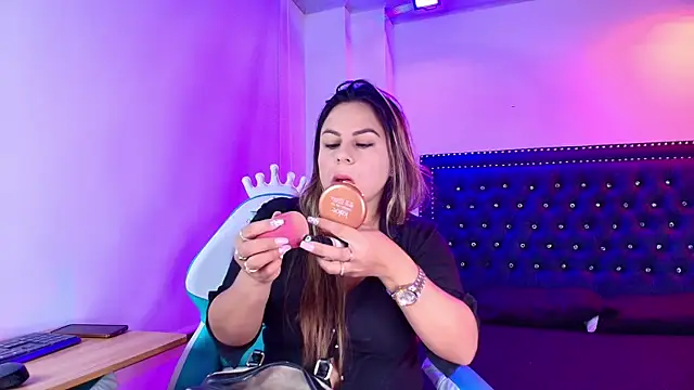 Lia adamsss online show from 07-29-26, 03:37