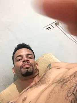 HenriquePhn online show from 04-05-26, 07:00